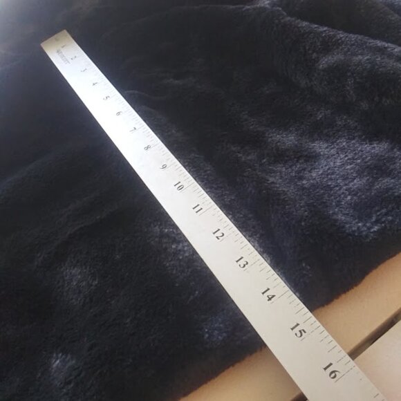 Knit Works girl's size 10 faux fur black jacket - Picture 11 of 16